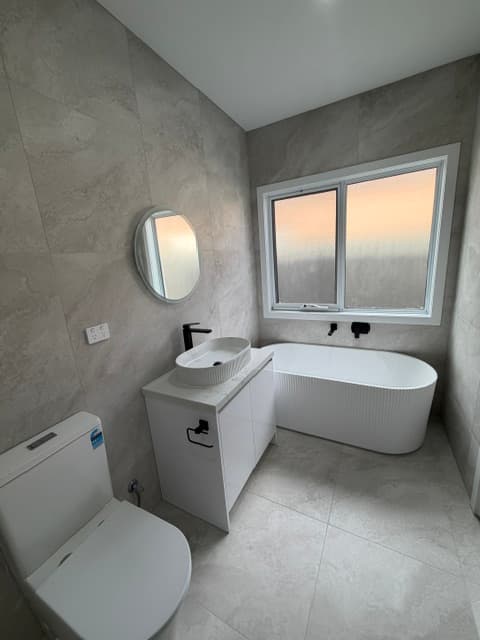 Greenvale display home ensuite